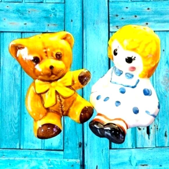 AVON  RAGGEDY ANN & TEDDY SALT& PEPPER Shaker WEISS Painted  BRAZIL CERAMIC - Picture 3 of 8